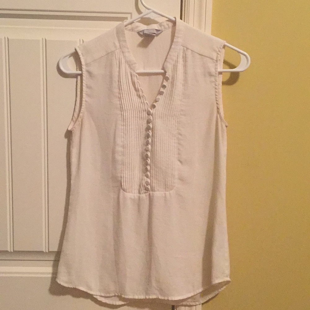 H&M Sleeveless Cream Blouse
